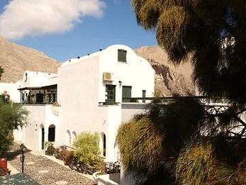 Drossos 4* Perissa (Santorini)